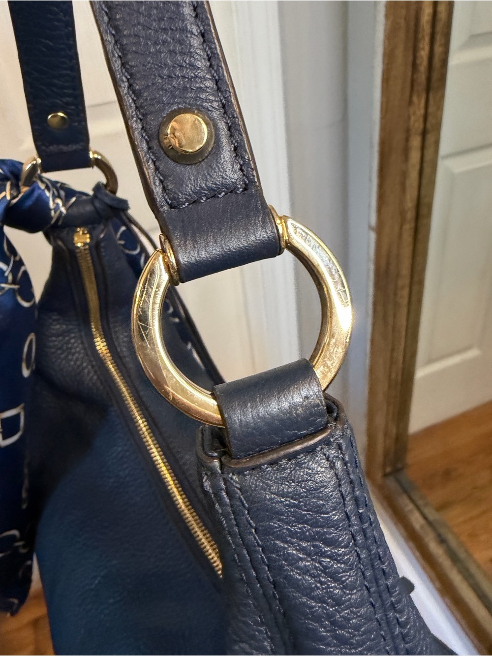 Michael Kors Bedford Navy Pebbled Leather Hobo with Gold Hardware and Scarf - Picture 7 of 9